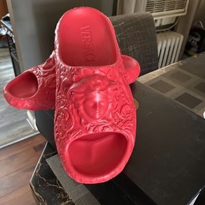 Versace slides unisex women 8.5 men 7 new with box and duster